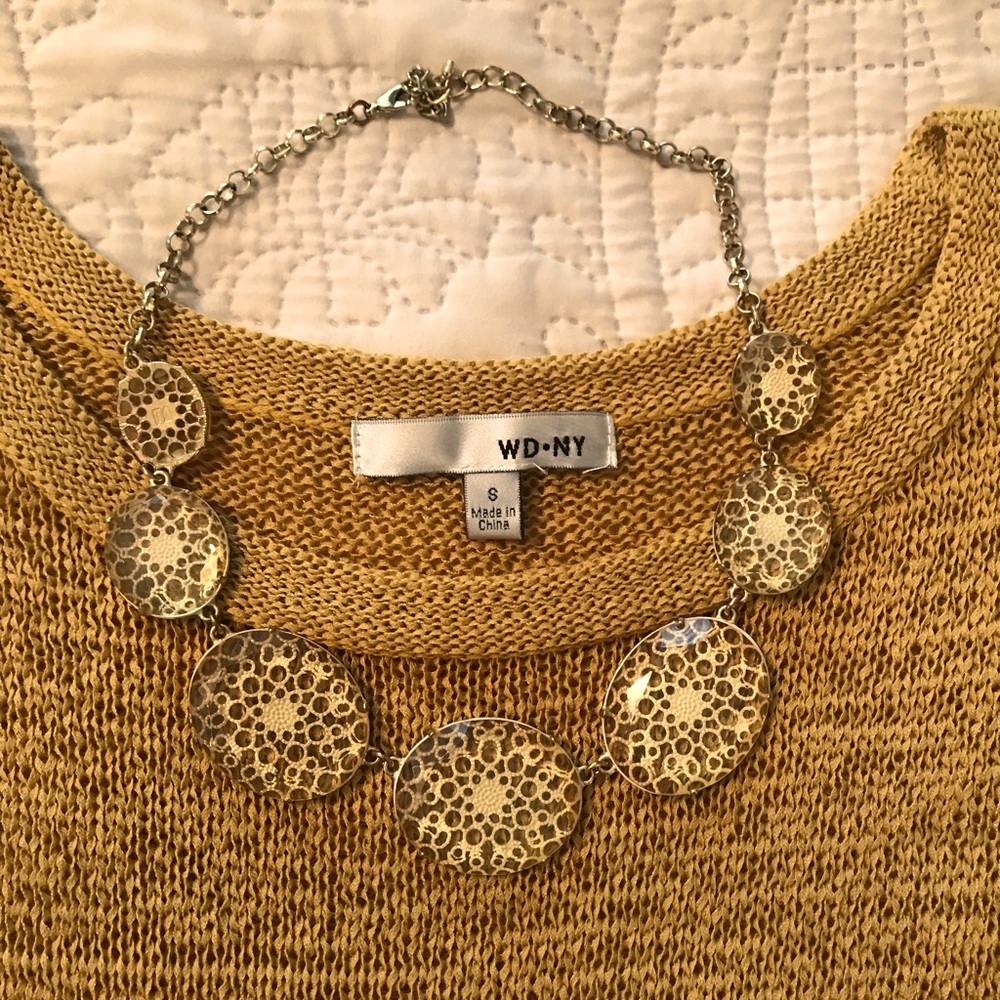 Gold filigree costume necklace